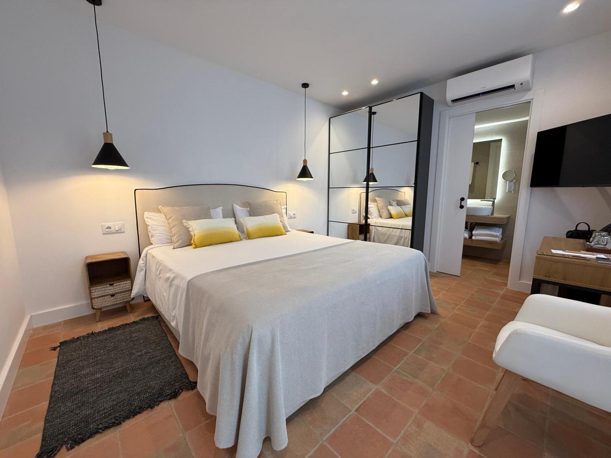 Convent De Hotel