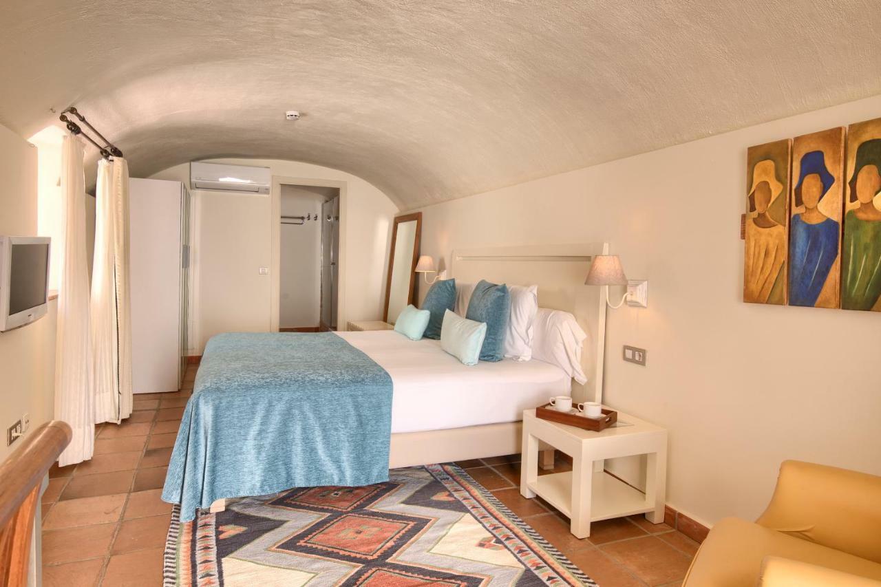 Convent De Hotel 4*